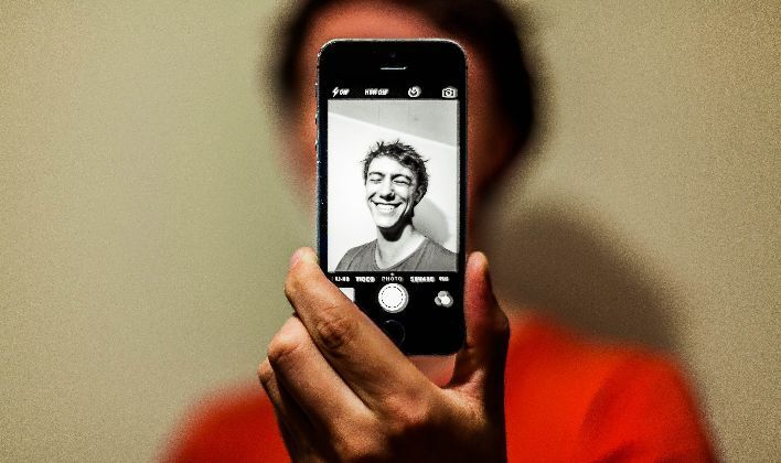 How social media affects our mental health